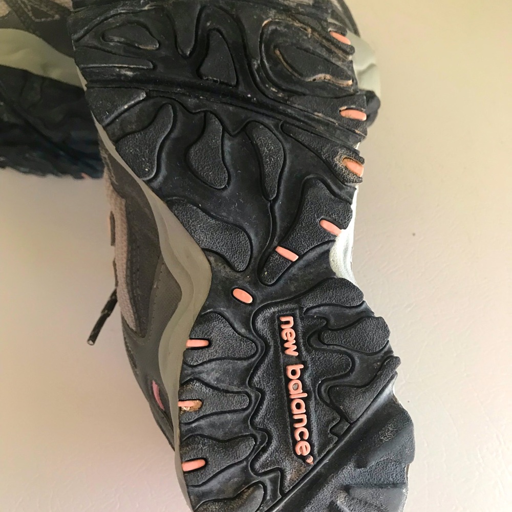 New Balance hiking sneakers - Picture 4 of 5